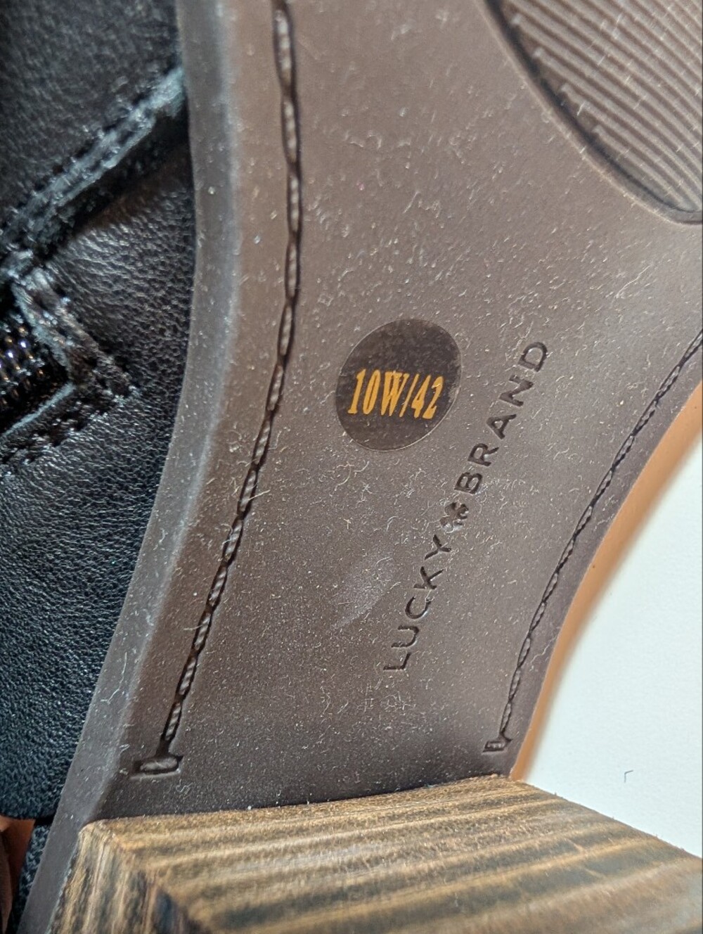 Lucky Brand Woman's 10W Baaka Black Leather Peep-Toe Slingback Heels - Picture 5 of 7